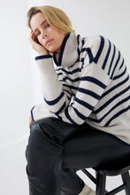 Load image into Gallery viewer, Amina Turtleneck