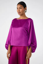 Load image into Gallery viewer, Ursa 2 Top