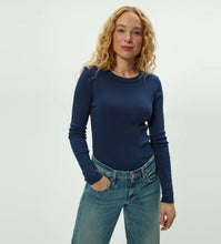 Load image into Gallery viewer, Nori Crew Neck Tee