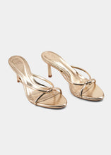 Load image into Gallery viewer, Heidi Heel