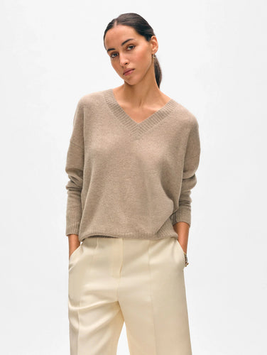 Cashmere Featherweight V Neck
