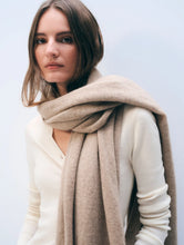 Load image into Gallery viewer, Cashmere Travel Wrap