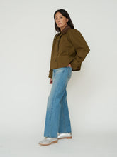 Load image into Gallery viewer, Tekihanne Jacket