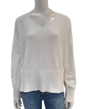Load image into Gallery viewer, PDC V-neck