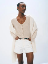 Load image into Gallery viewer, Cashmere Travel Wrap