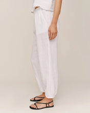 Load image into Gallery viewer, Oversided Femme Jogger