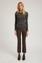 Load image into Gallery viewer, Ankle Flare Legging