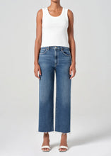 Load image into Gallery viewer, Harper Crop Jean