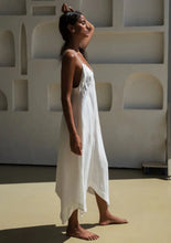 Load image into Gallery viewer, Inez Linen Dress