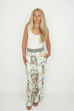Load image into Gallery viewer, Edison Pant Royal Tropic