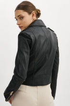 Load image into Gallery viewer, Donna 21 Jacket