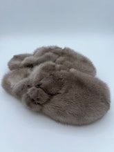 Load image into Gallery viewer, Mink Clog